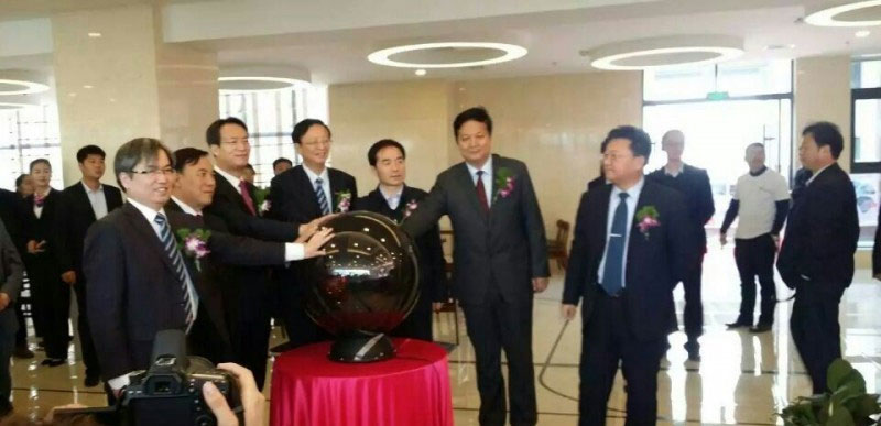 助力中国铸造协会《韩城市高端铸造产业园展示全息广告机